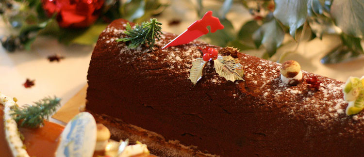 Christmas Desserts From Around The World
 Traditional Christmas Desserts from Around the World