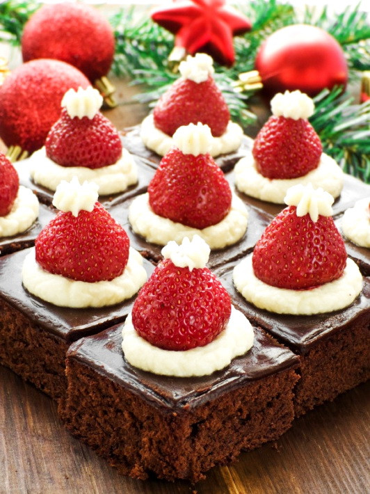 Christmas Dinner Desserts
 Santa Hat Mini Brownies – Healthy Christmas Party Dinner