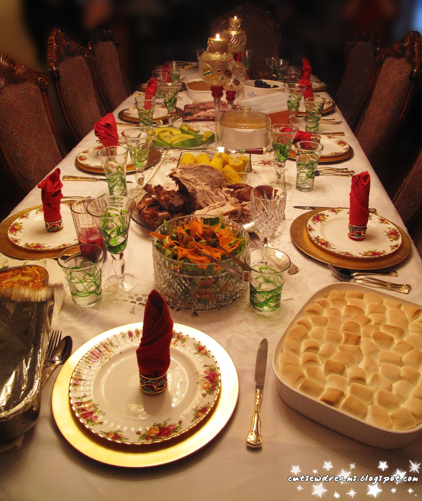 Christmas Dinner Table
 CutsewDreams ･ﾟ Christmas Day