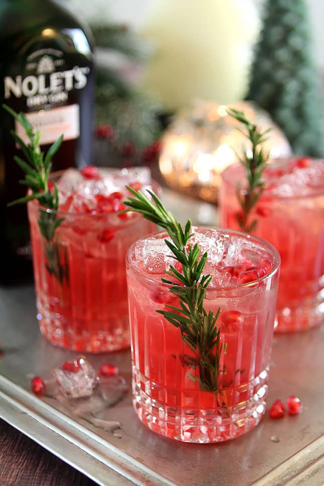 Christmas Gin Drinks
 27 Festive Christmas Cocktails – Sweet C s Designs