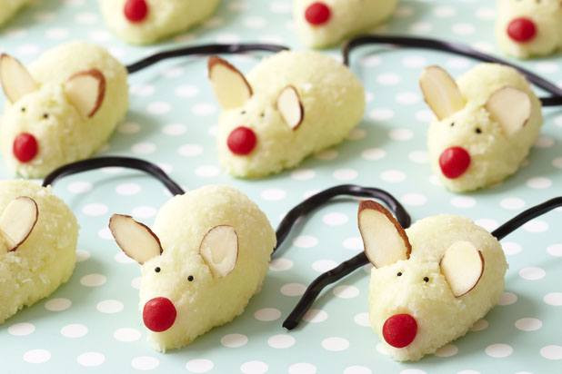 Christmas Mouse Cookies
 Christmas Mice Cookies Recipe by Barbara Grunes and