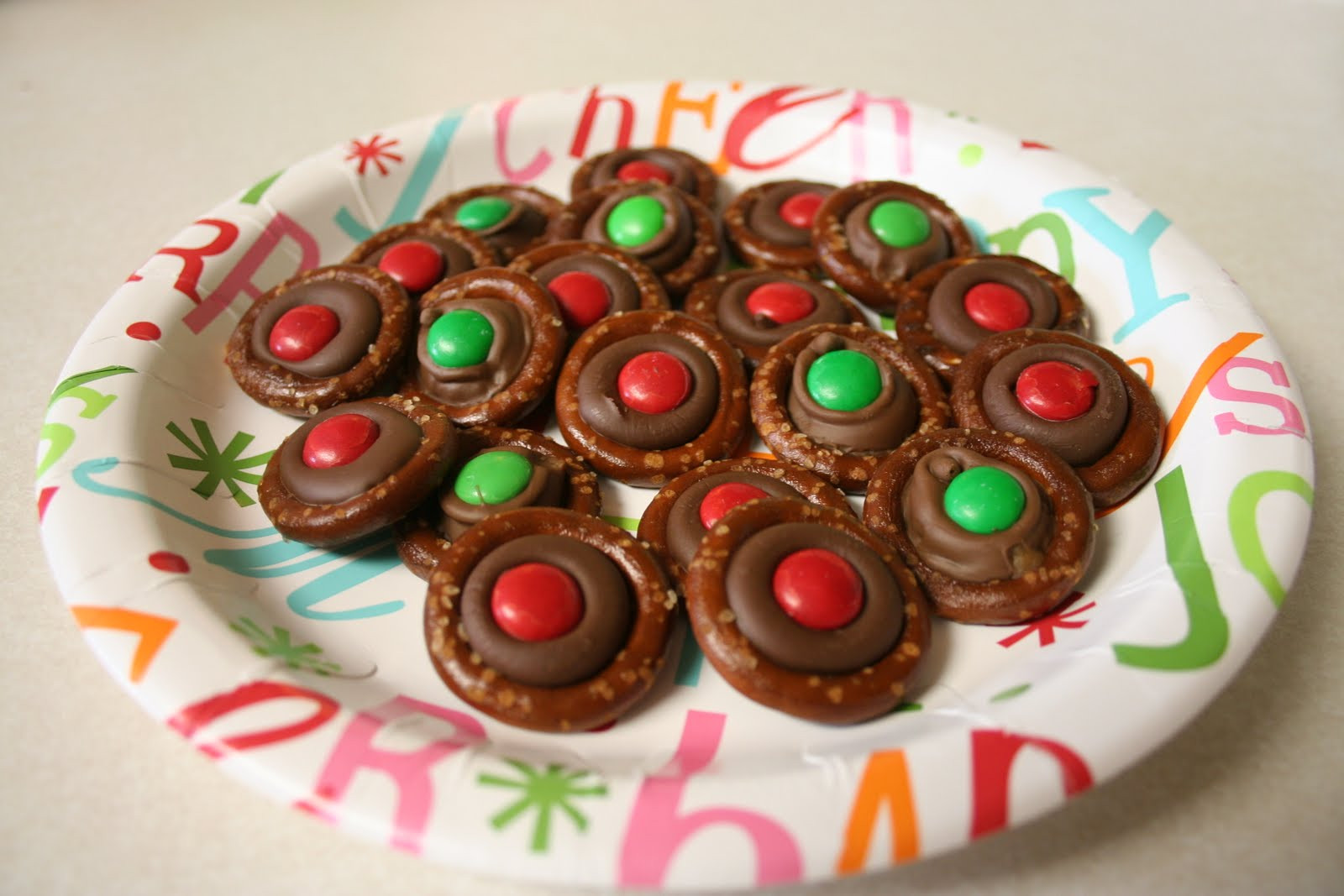 Christmas Pretzels Recipes
 Chelsea Gets Married Christmas Recipe 1 Chocolate