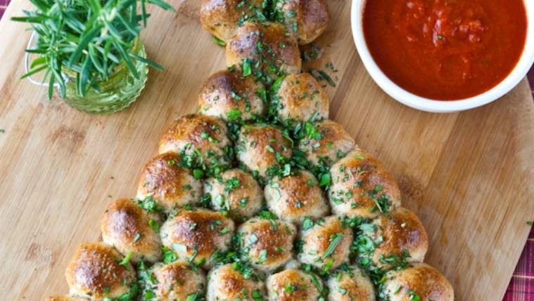 Christmas Pull Apart Bread
 10 Festive Pizzas to Eat Instead of Christmas Dinner