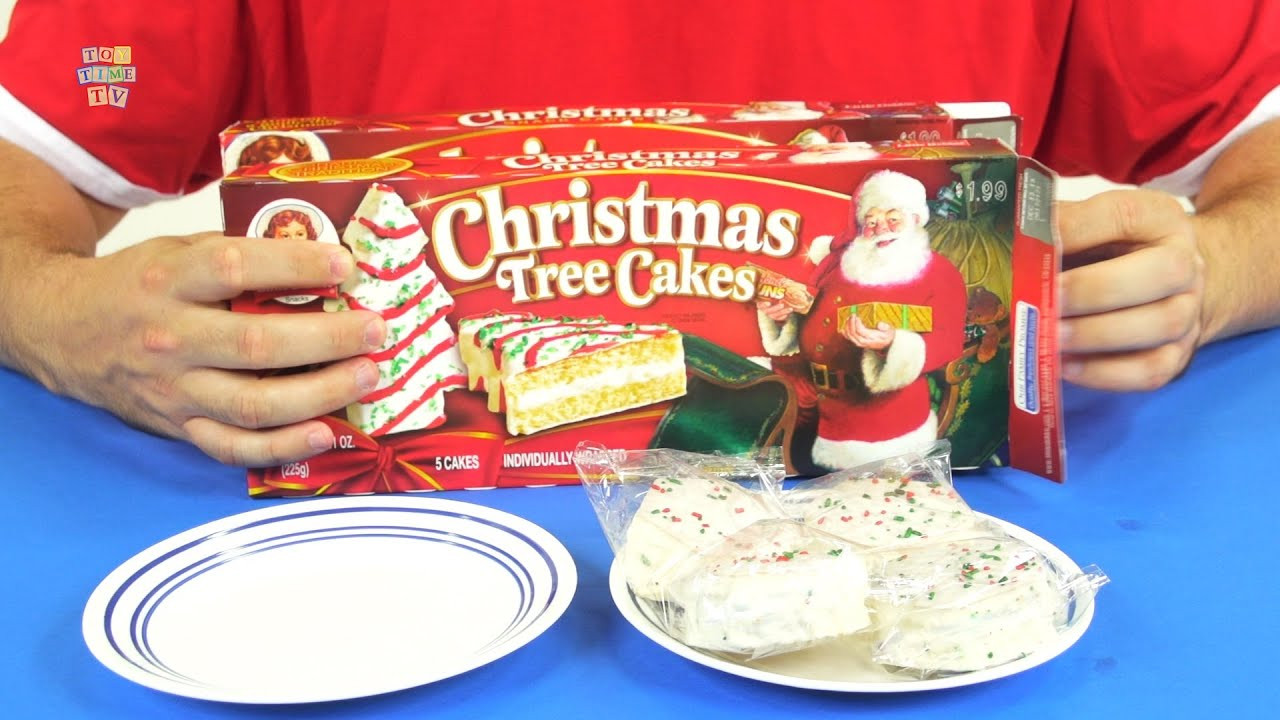 Christmas Tree Cakes Little Debbie
 Little Debbie Christmas Tree and Snack Party Cakes