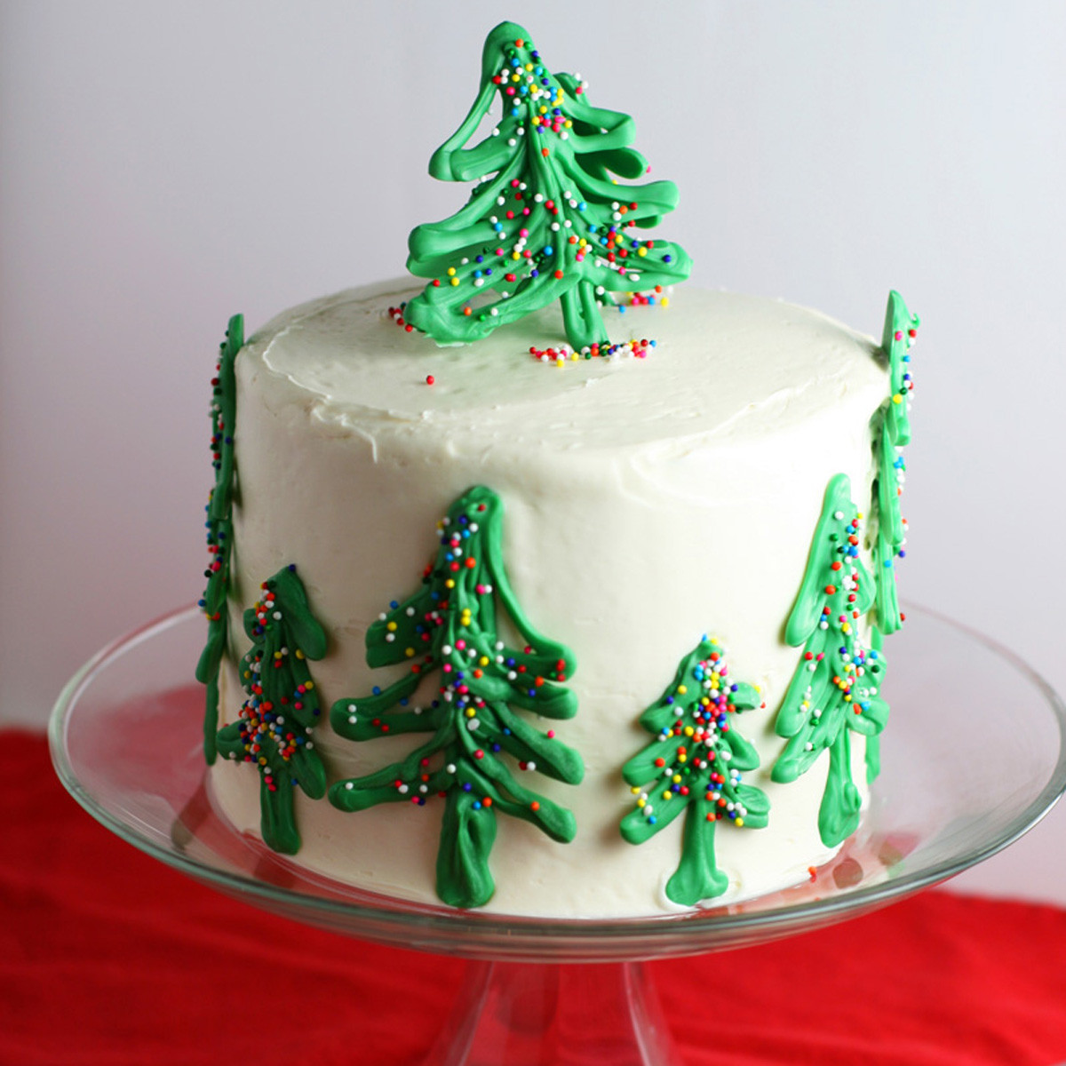 Christmas Tree Cakes
 Chocolate Christmas Tree Cake Mom Loves Baking