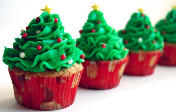 Christmas Tree Cupcakes
 The Best Christmas Cupcakes Ideas for 2015