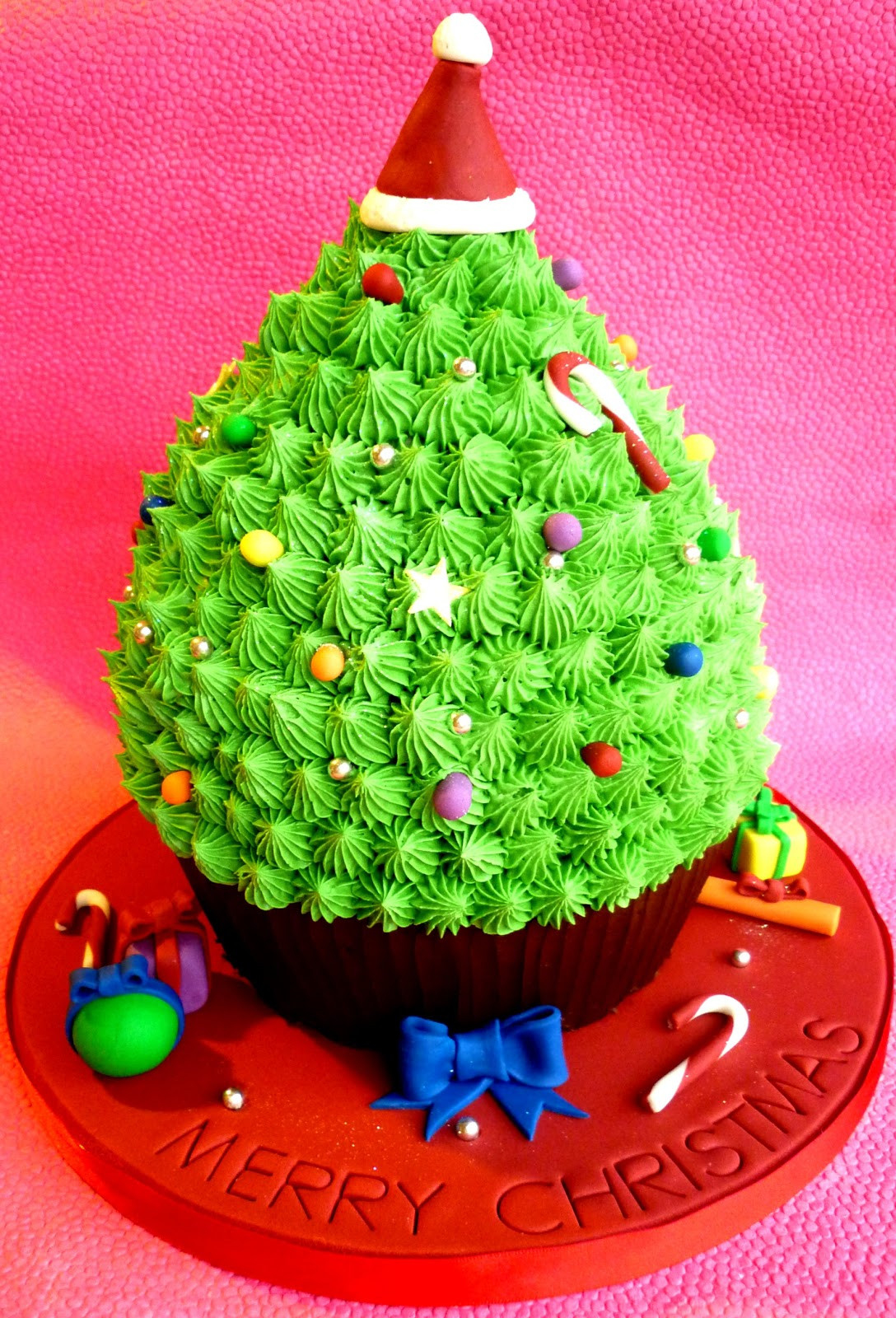 Christmas Tree Cupcakes Cake
 My sugar coated life The Star Bakery Christmas range 2012