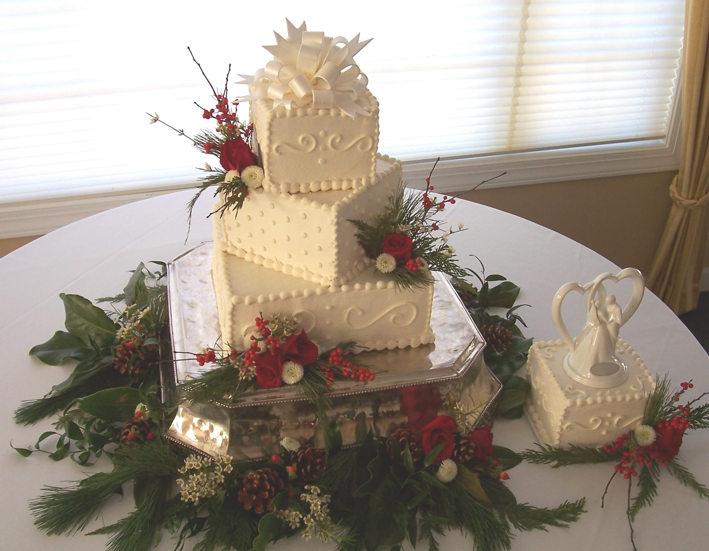 Christmas Wedding Cakes
 Square Wedding Cakes