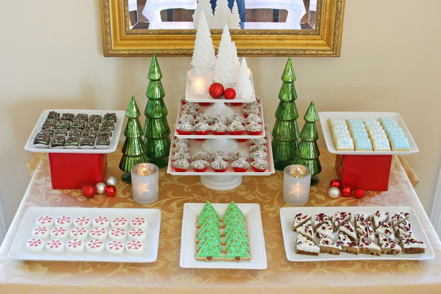 Classic Christmas Desserts
 Classic Holiday Dessert Table Glorious Treats