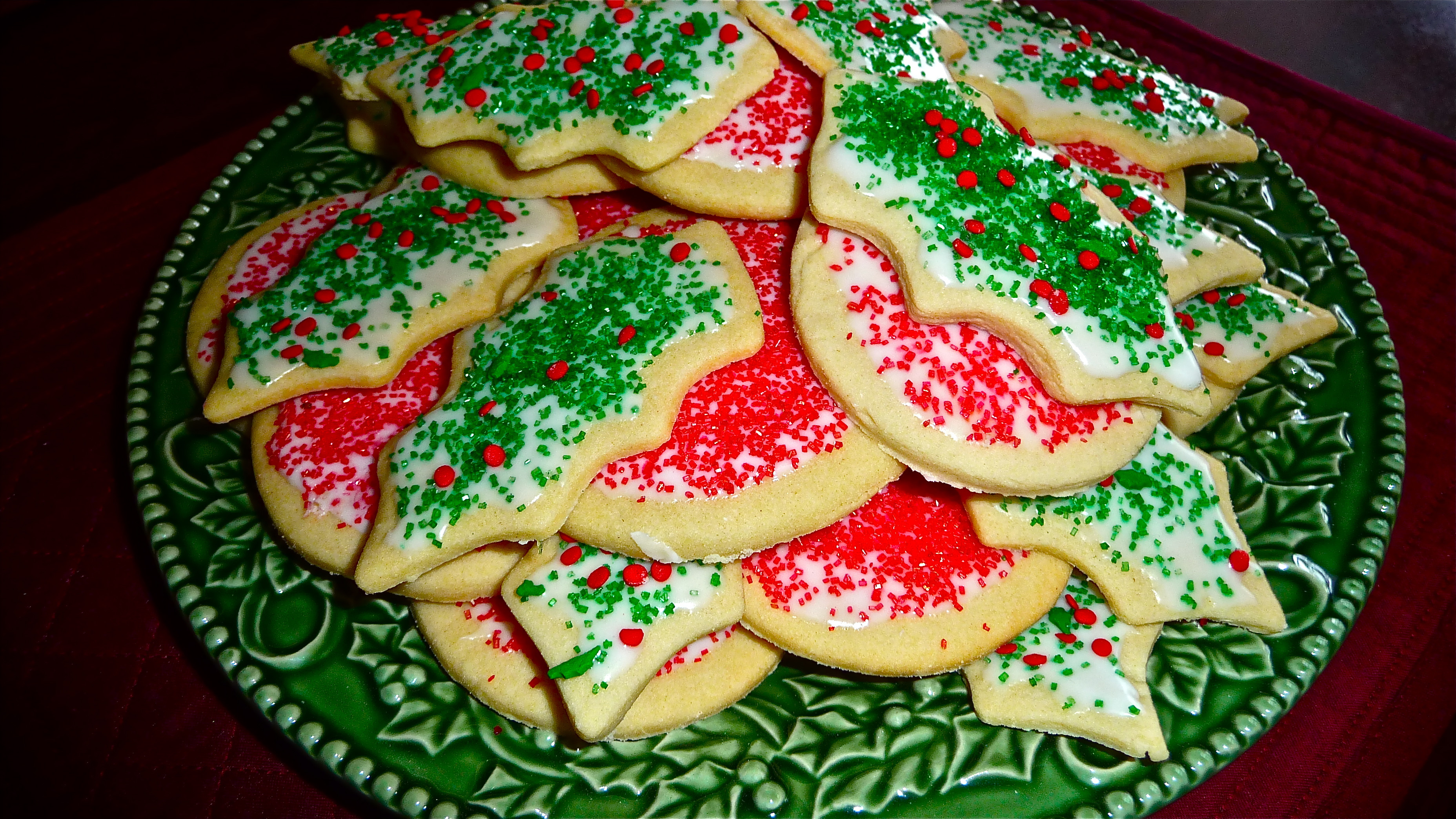 Classic Christmas Sugar Cookies
 A traditional Christmas treat — really good sugar cookies