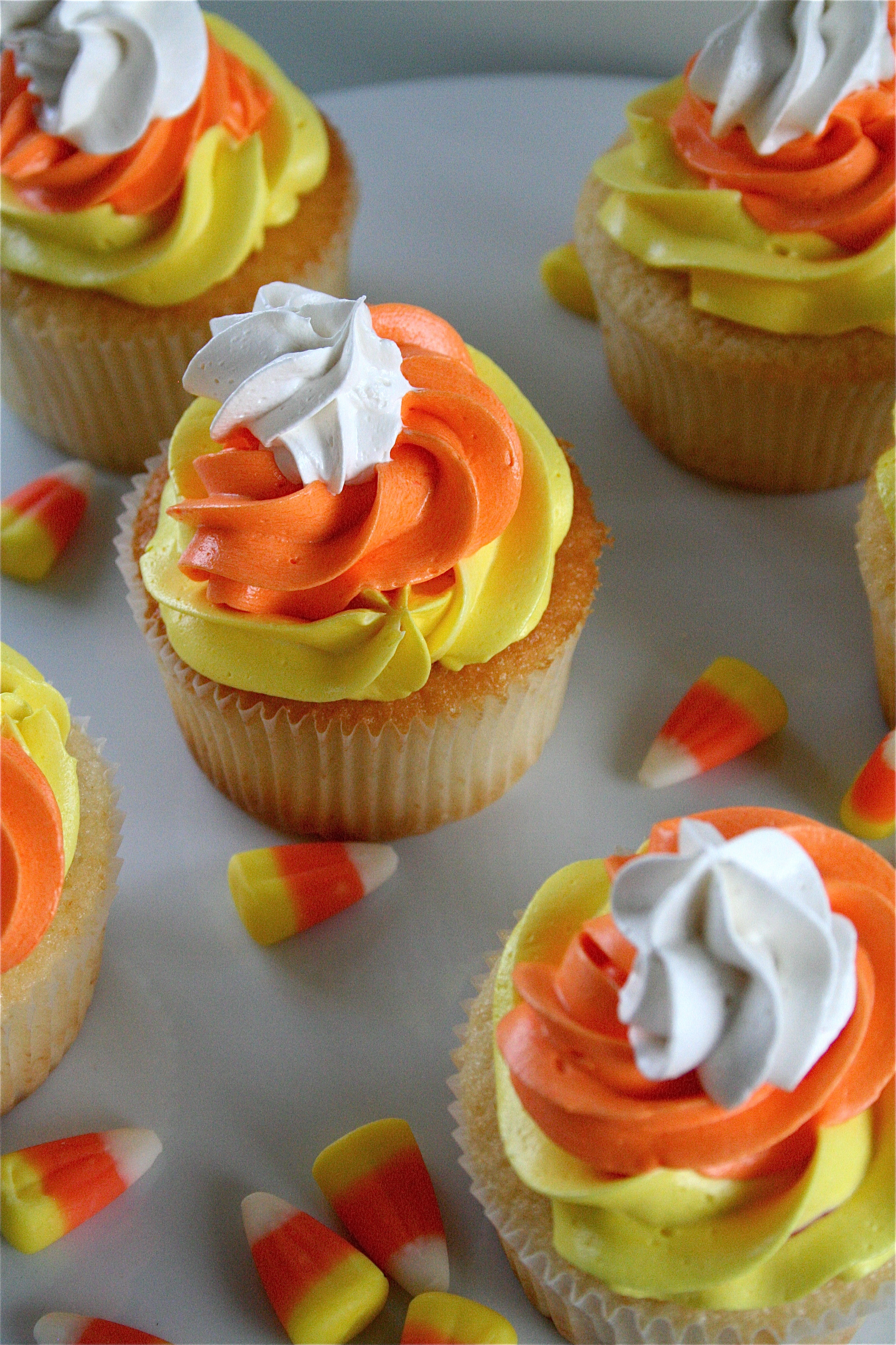 Cupcakes For Halloween
 28 Cute Halloween Cupcakes Easy Recipes for Halloween