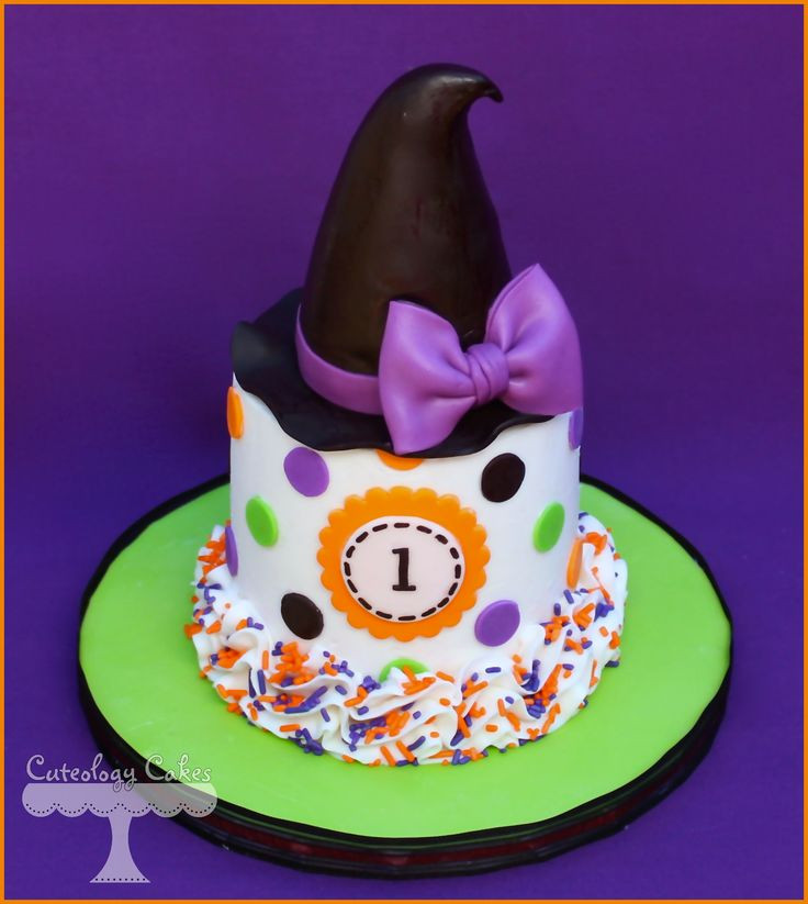 Cute Halloween Cakes
 Best 25 Witch cake ideas on Pinterest