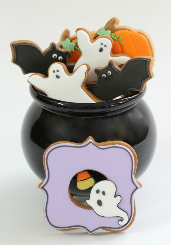 Cute Halloween Cookies
 Can you use anything besides egg whites or meringue powder