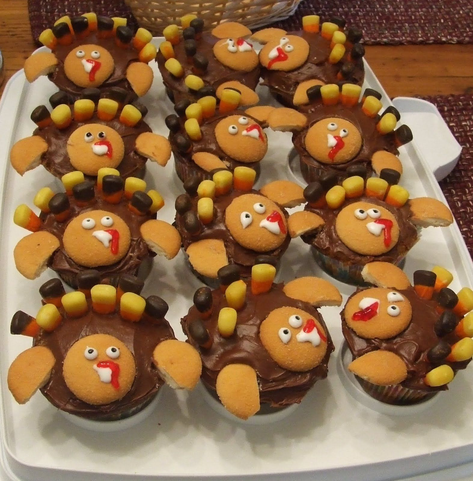 Cute Thanksgiving Desserts
 kid s treats