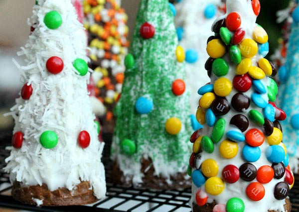 Diy Christmas Desserts
 26 Easy and Adorable DIY Ideas For Christmas Treats