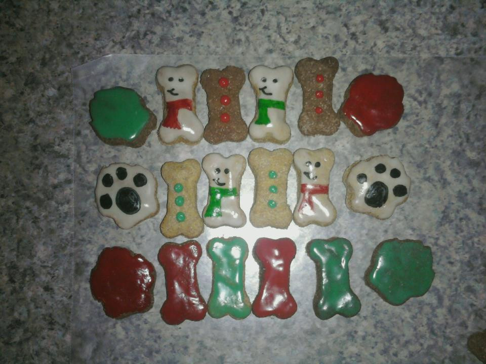 Dog Christmas Cookies
 Frosting Fran Dog Christmas Cookies