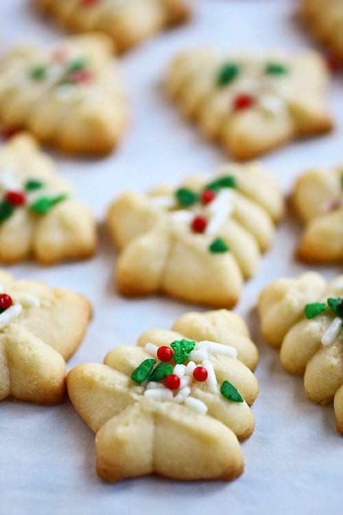 Easy Bake Christmas Cookies
 Spritz Cookies