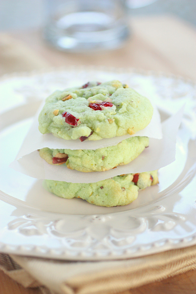 Easy Christmas Cookies For Exchange
 Cran Pistachio Cookies The Girl Who Ate Everything