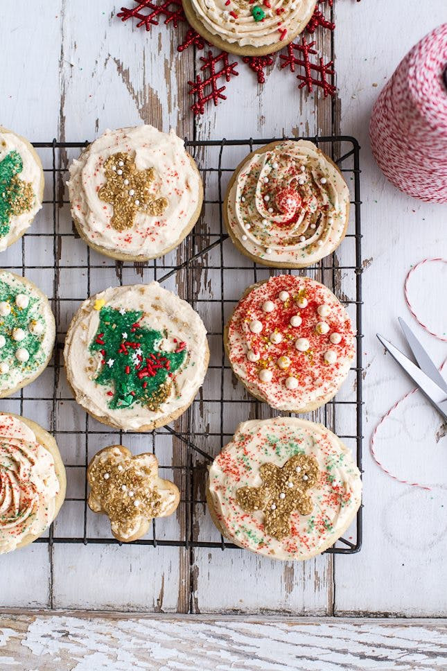 Easy Christmas Cookies
 65 Insanely Easy Christmas Cookie Recipes to Keep You Busy