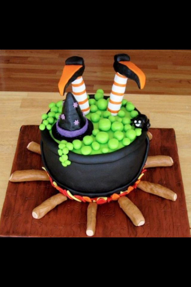 Easy Halloween Cakes Ideas
 25 best ideas about Witch cake on Pinterest