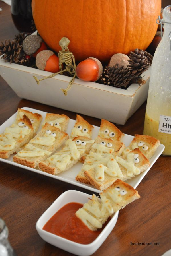 Easy Halloween Dinners
 It s Written on the Wall We ve Rounded up 18 Yummy & Fun