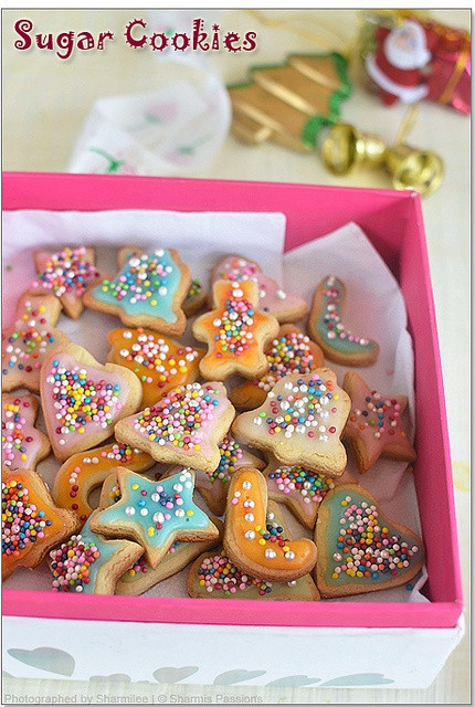 Eggless Christmas Cookies
 Eggless Sugar Cookies with royal icing