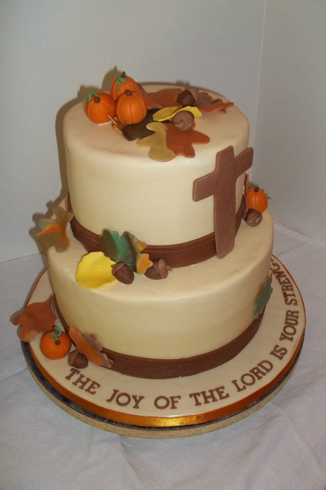 Fall Themed Birthday Cake
 Bobbie s Cakes and Cookies A Fall Themed Birthday Cake