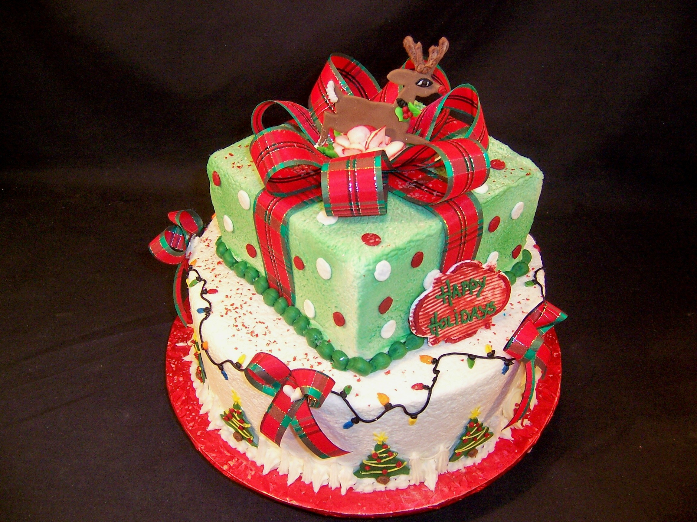 Fondant Christmas Cakes
 January 2011