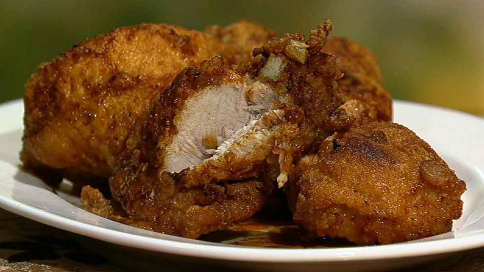 Fried Turkey For Thanksgiving
 Redefining Traditional Thanksgiving Food