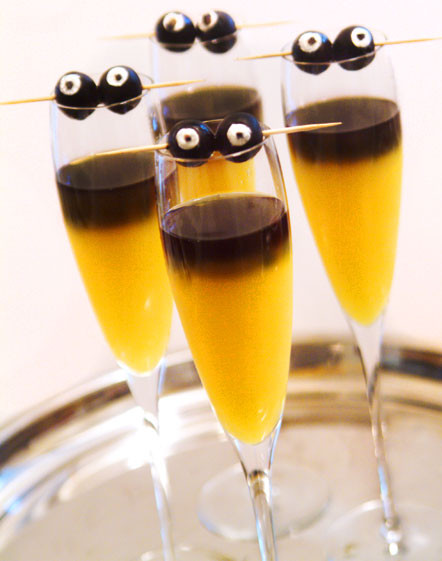 Fun Halloween Drinks Alcohol
 Cute Food For Kids 20 Halloween Drink Recipes for Grown Ups