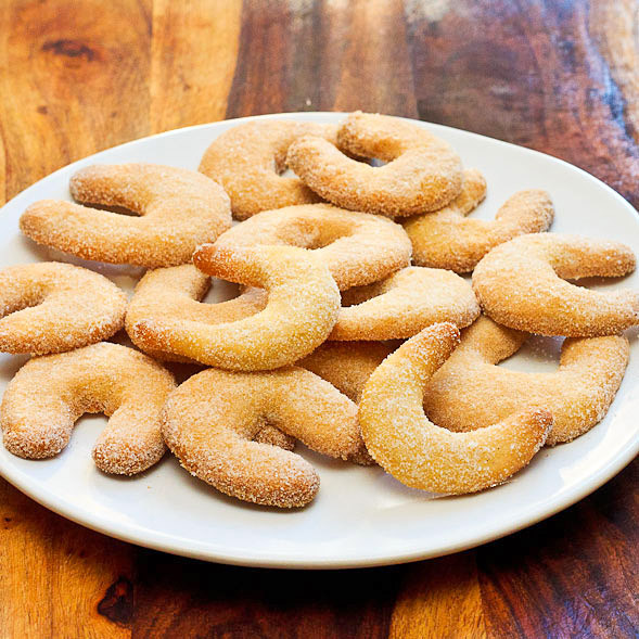 German Christmas Cookies
 Vanilla Crescent Cookies German Christmas Cookies