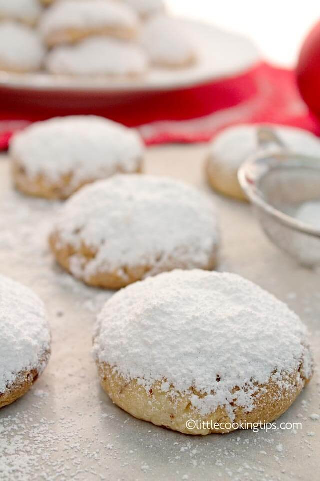 Greek Christmas Cookies
 Greek Christmas Butter Cookies Kourabiedes