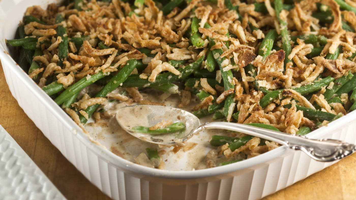 Green Bean Casserole Thanksgiving
 Green Bean Casserole The Thanksgiving Staple We Love —