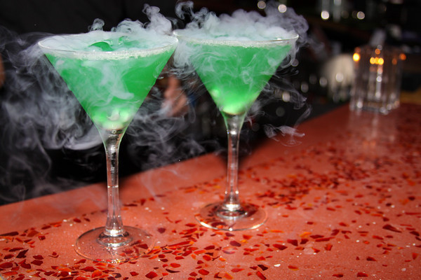 Green Halloween Drinks
 Bienvenid s al Chuper Party De Pelukitas ℃°¤⊙¤ Buena
