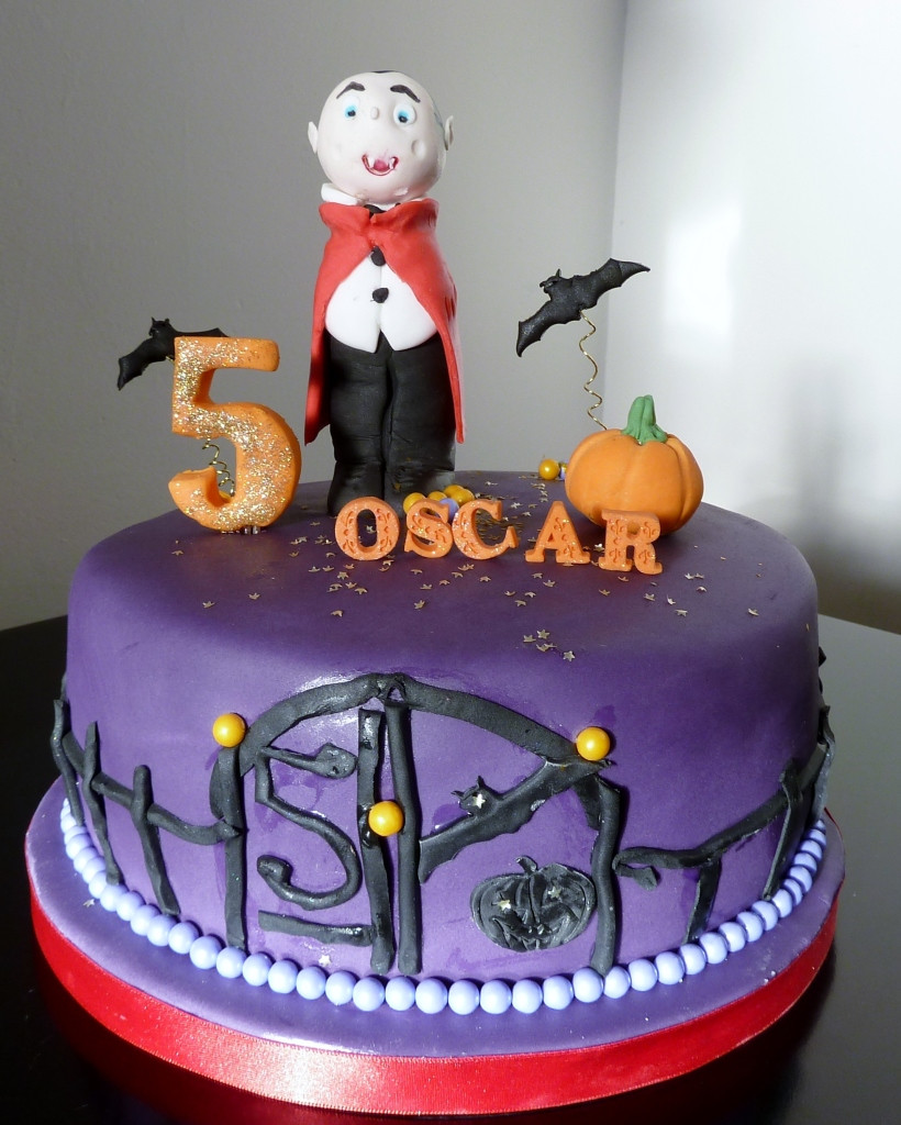Halloween Birthday Cakes Pictures
 Image Formats