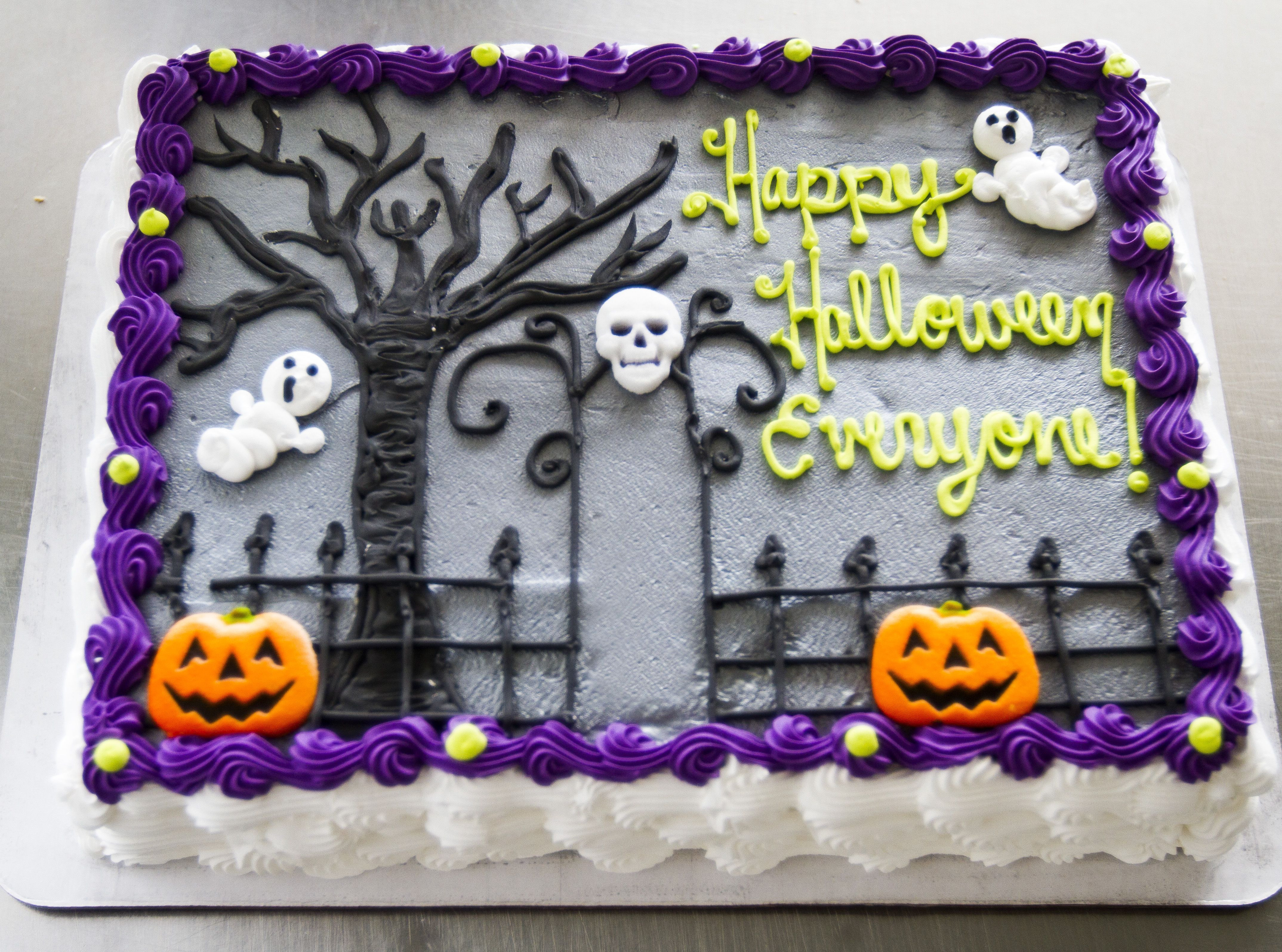 Halloween Birthday Sheet Cakes
 A graveyard cake with ghosts for Halloween Cake 028