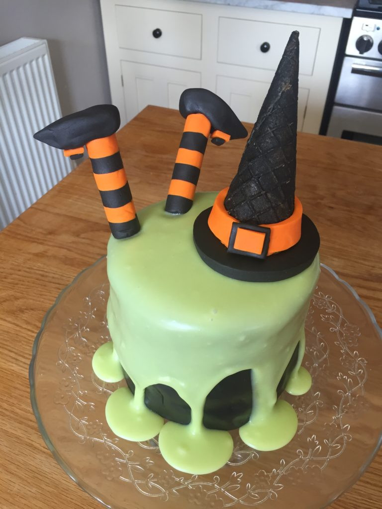 Halloween Cakes For Kids
 Ding Dong the Witch is Dead Halloween Cake Recipes from