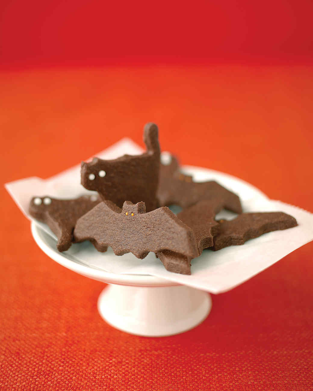 Halloween Cat Cookies
 Ghostly Bat and Cat Cookies Recipe