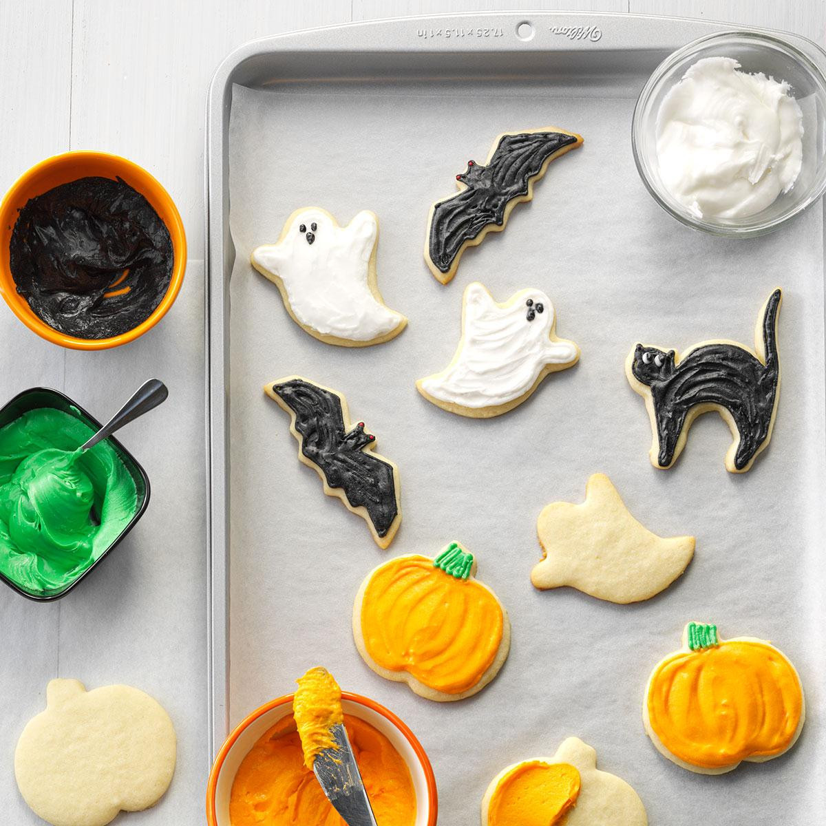 Halloween Cookies Ideas
 Halloween Party Cutout Cookies Recipe