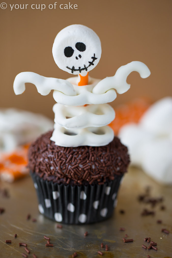 Halloween Cupcakes Pictures
 Cute and Easy Frankenstein Cupcakes Your Cup of Cake