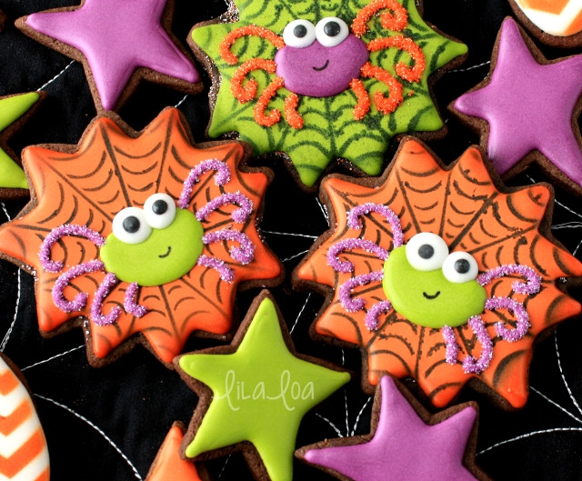 Halloween Decorated Sugar Cookies
 How to Make Decorated Halloween Spider and Spiderweb