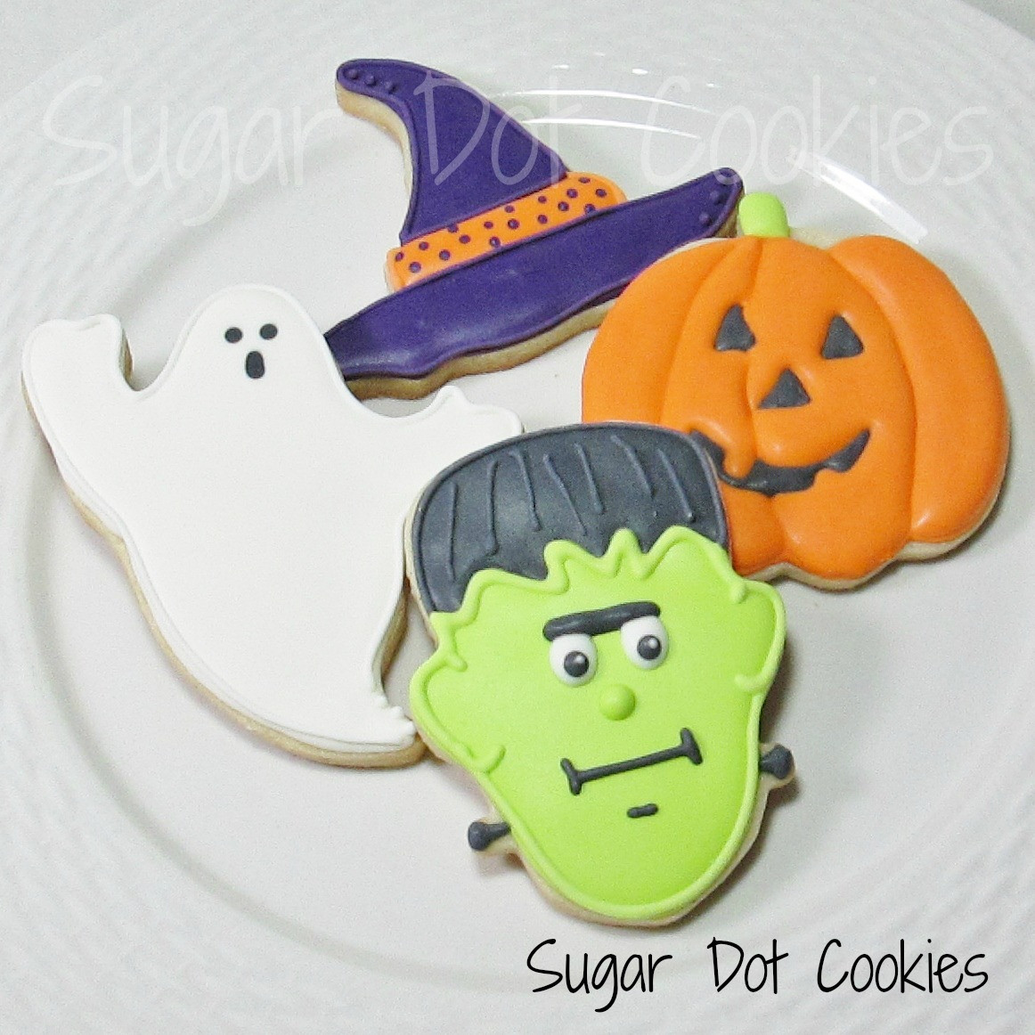 Halloween Decorated Sugar Cookies
 Sweet minis to go along with them