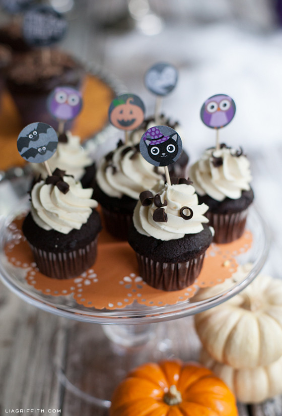 Halloween Decorating Cupcakes
 Halloween cupcake ideas