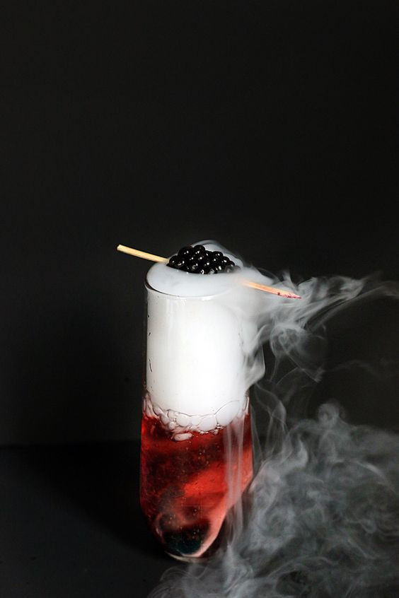 Halloween Drinks With Dry Ice
 Halloween Cocktail Champagne Blackberry & Vanilla