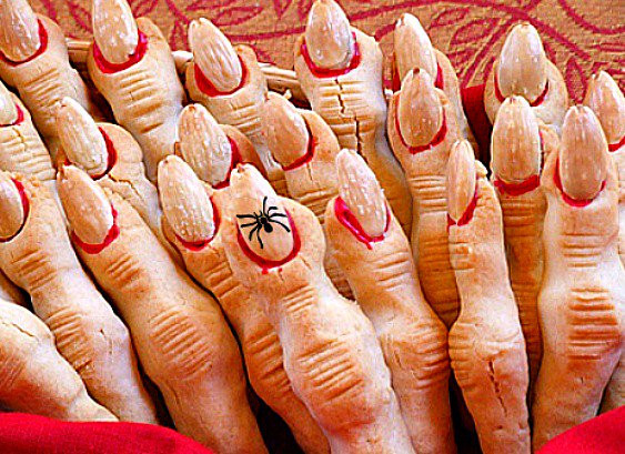 Halloween Finger Cookies
 11 Creepy Fun Halloween Treats To Make Now