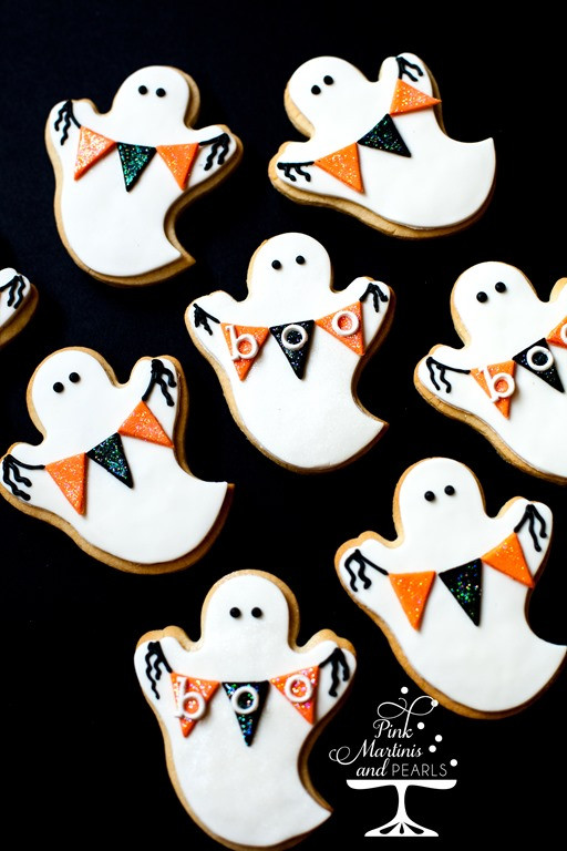 Halloween Ghost Cookies
 Decorated Ghost Cookies With Fondant