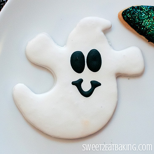 Halloween Ghost Cookies
 Halloween Decorated Sugar Cookies