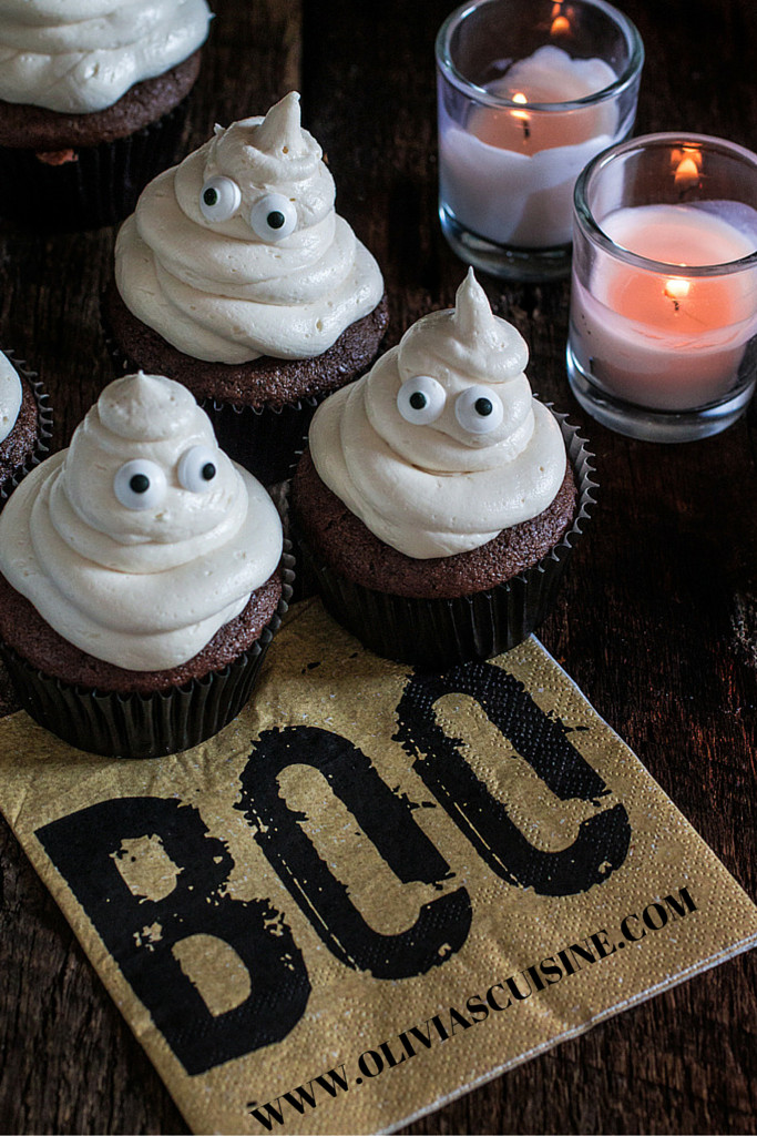 Halloween Mini Cupcakes
 10 Ghoulish Ghost Treats