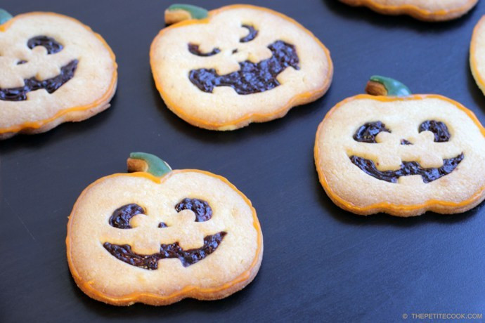 Halloween Shortbread Cookies
 Handmade Halloween treats for children
