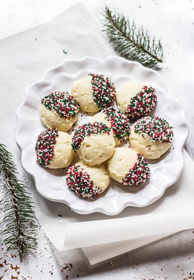 Italian Christmas Cookies
 italian christmas ricotta cookies a giveaway The